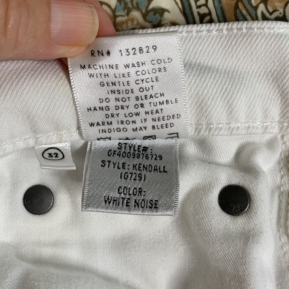 GRLFRND Kendall Jeans in White Noise - Picture 7 of 9